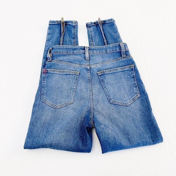 BDG Girlfriend High-Rise Dark Wash Denim Split Zippered Hem Jeans SZ27 MINT - Picture 7 of 9